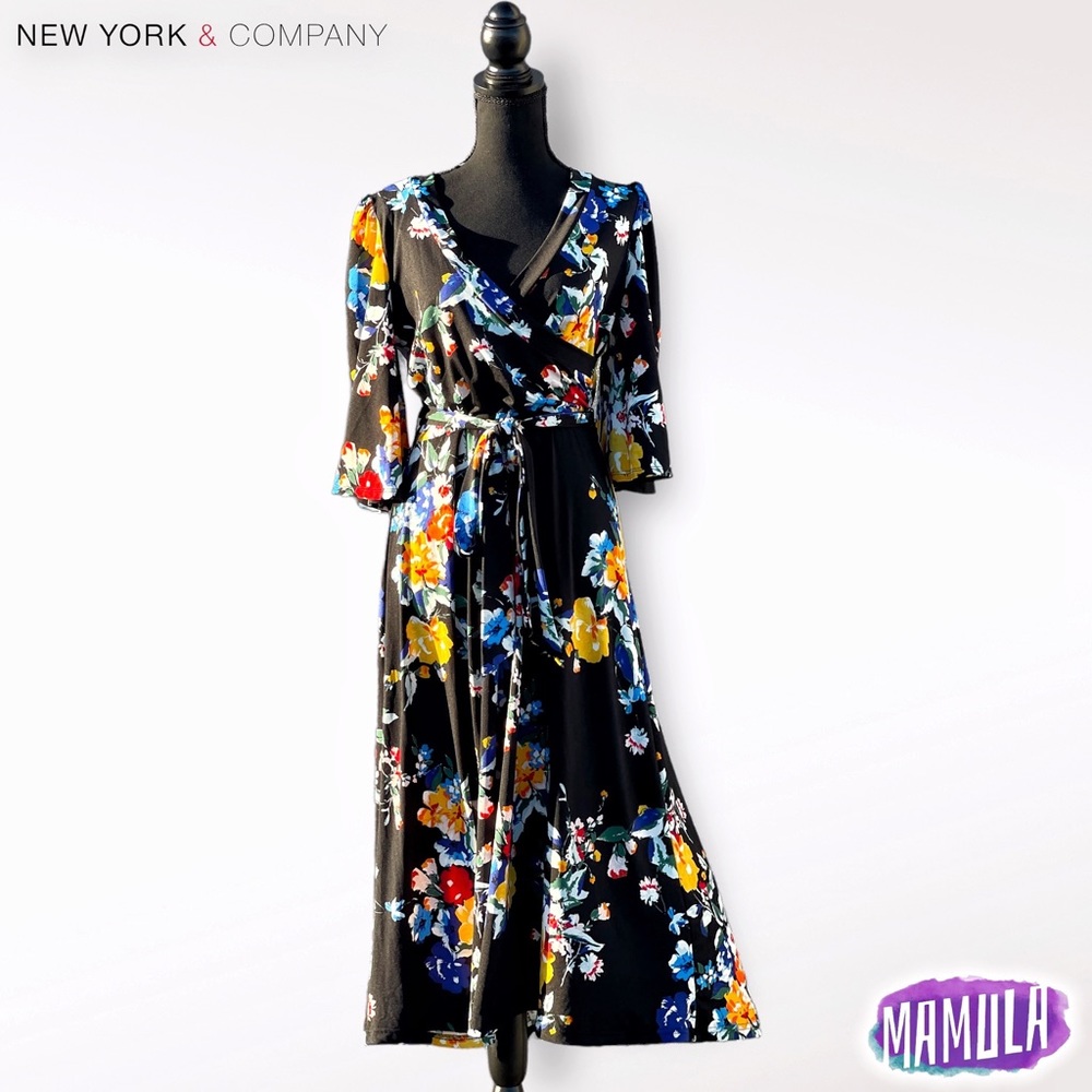 New York & Company Floral dress